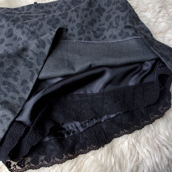 Jessica Simpson Cindy Leopard Print Grey Skirt - Picture 3 of 6